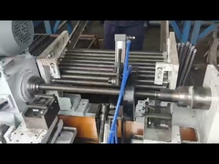 Machine à faire des rainures à l'arbre à rouleaux